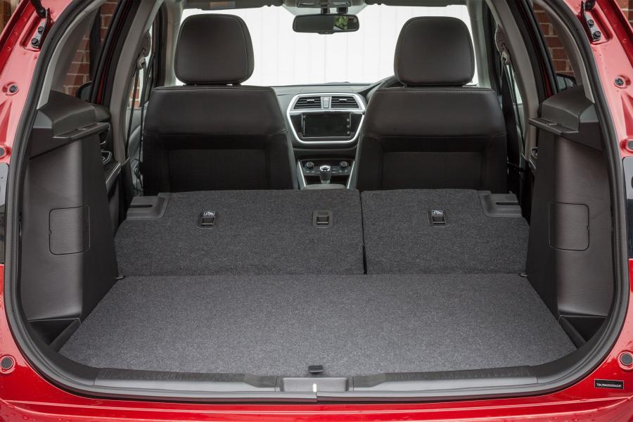 Багажник Suzuki SX4 S-Cross 2016 года  (UK) (фото 5 из 30)